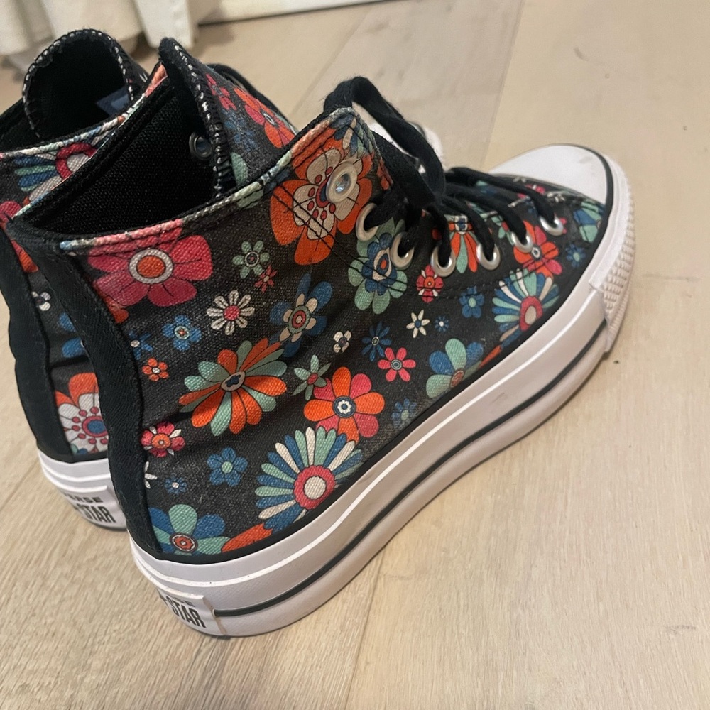 Womens Converse Chuck Taylor All Star Hi Lift Sneaker - Black / Y2K Floral